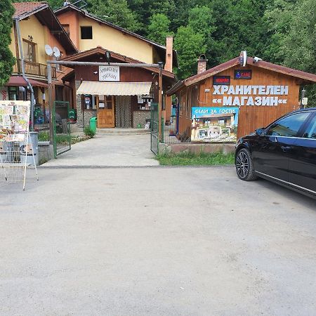 Стаи За Гости Тони リバリツァ エクステリア 写真